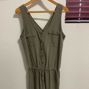 Guess Khaki Sleeveless Jumpsuit (S/P)